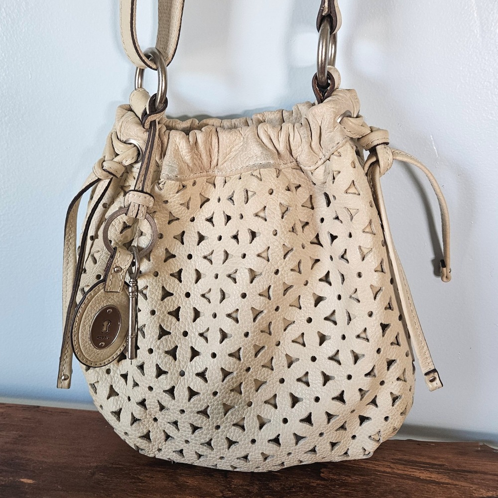 Fossil Cream White Perforated Daisy Leather Drawstring Crossbody Bucket Bag
